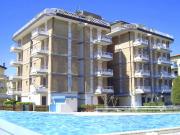 CONDOMINIO SANTA F�