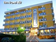 HOTEL BELLEVUE**** 5 - Bibione