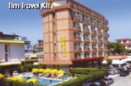 AMERICAN HOTEL***